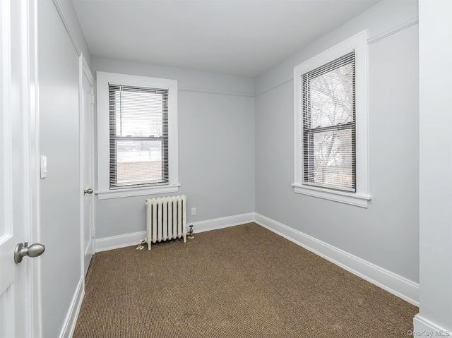 34 Forest Ave Ste 2 3, Glen Cove, NY 11542
