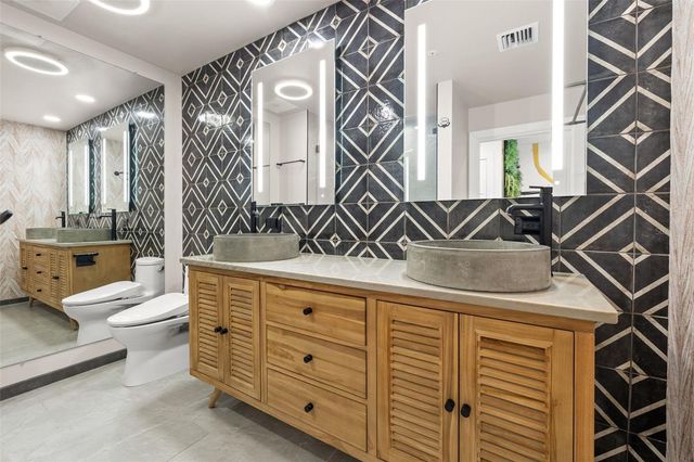 1208 E KENNEDY BOULEVARD 520, Tampa, FL 33602