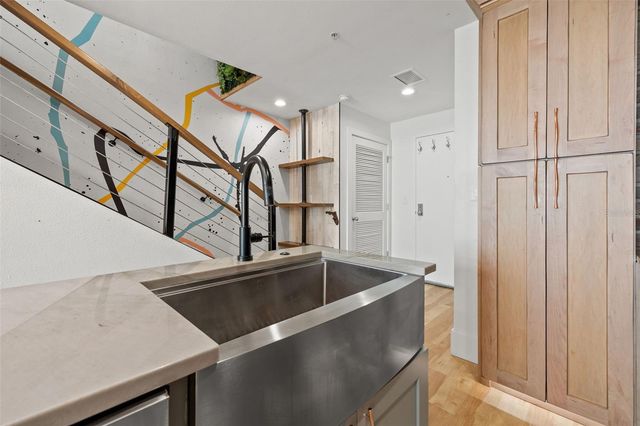 1208 E KENNEDY BOULEVARD 520, Tampa, FL 33602