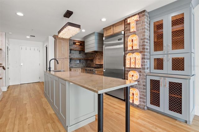 1208 E KENNEDY BOULEVARD 520, Tampa, FL 33602