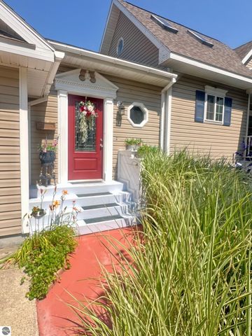 200 W Franklin Street, East Tawas, MI 48730