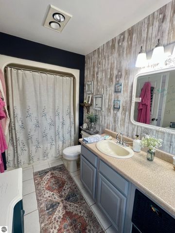 200 W Franklin Street, East Tawas, MI 48730