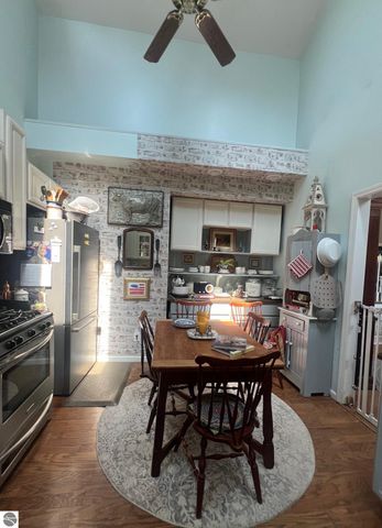 200 W Franklin Street, East Tawas, MI 48730