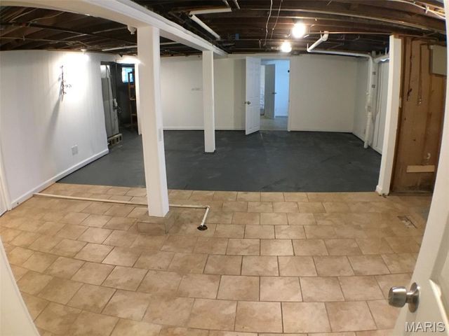 4120 Loughborough Avenue, St Louis, MO 63116