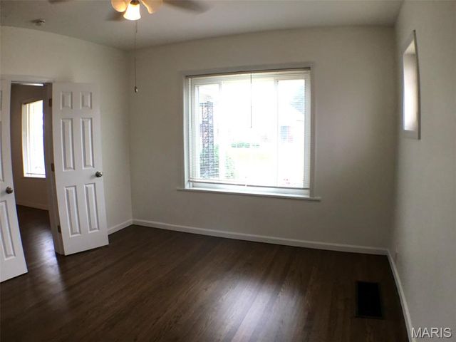 4120 Loughborough Avenue, St Louis, MO 63116