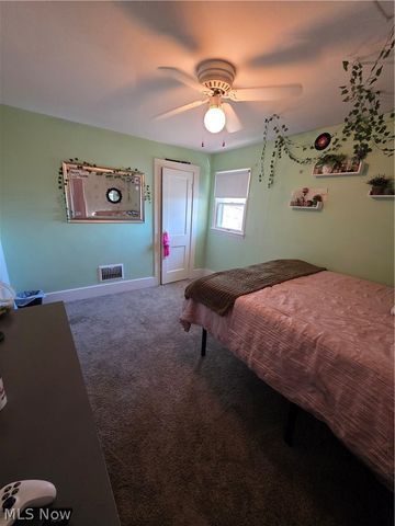 237 7th Street NW, New Philadelphia, OH 44663