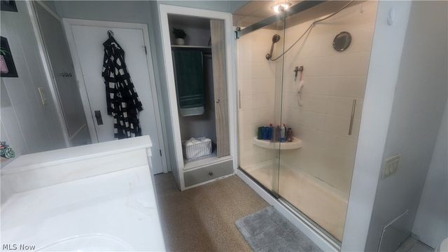 237 7th Street NW, New Philadelphia, OH 44663