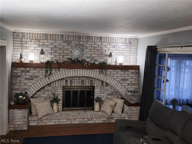 237 7th Street NW, New Philadelphia, OH 44663