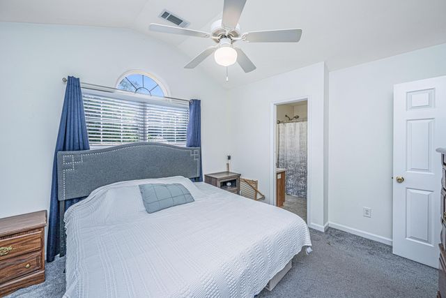 138 Hanahan Plantation Circle, Hanahan, SC 29410