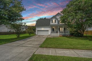 138 Hanahan Plantation Circle, Hanahan, SC 29410