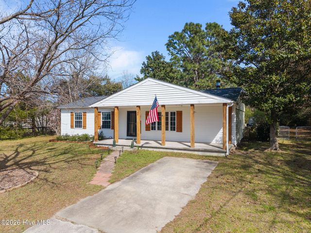 155 Freshwater Drive, Hubert, NC 28539