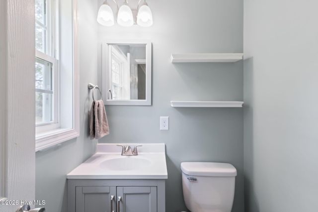 155 Freshwater Drive, Hubert, NC 28539