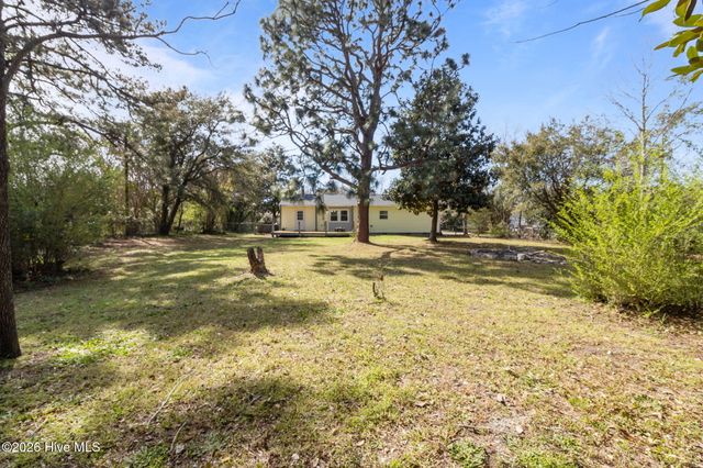 155 Freshwater Drive, Hubert, NC 28539