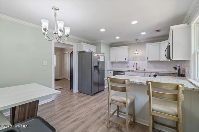 155 Freshwater Drive, Hubert, NC 28539