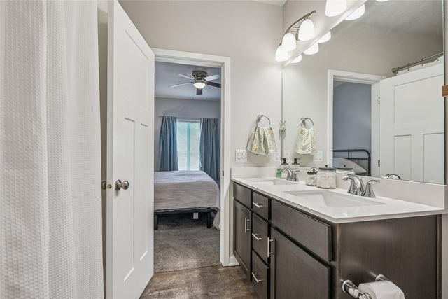 426 1st Street NW, Bondurant, IA 50035