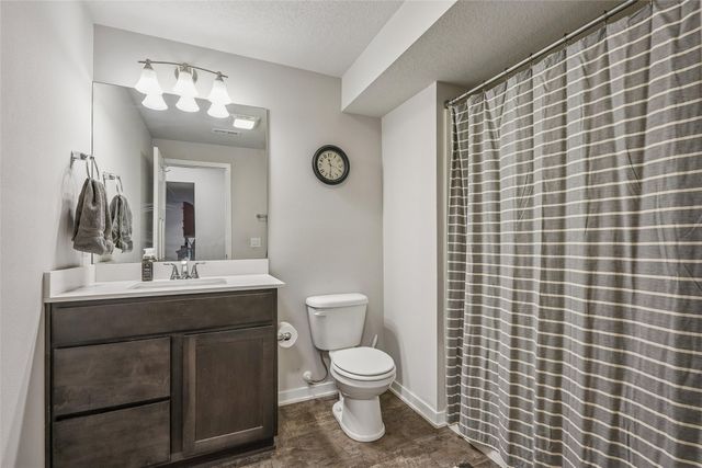 426 1st Street NW, Bondurant, IA 50035