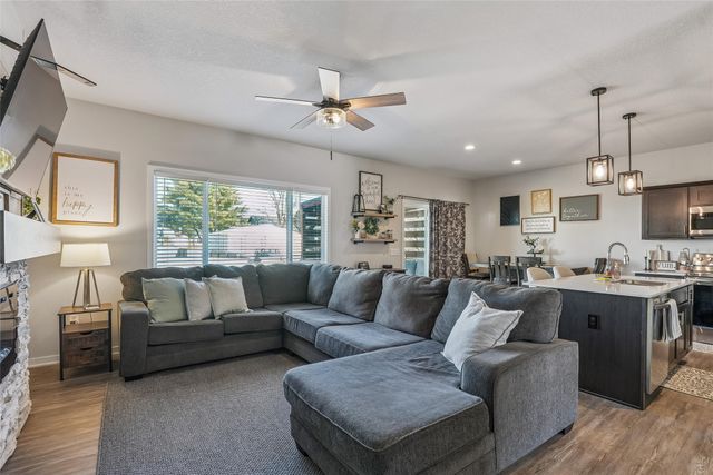 426 1st Street NW, Bondurant, IA 50035