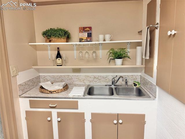 515 Henry Avenue, Pueblo, CO 81005