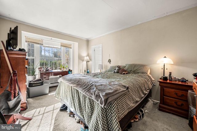 106 N VALLEY RD, Paoli, PA 19301