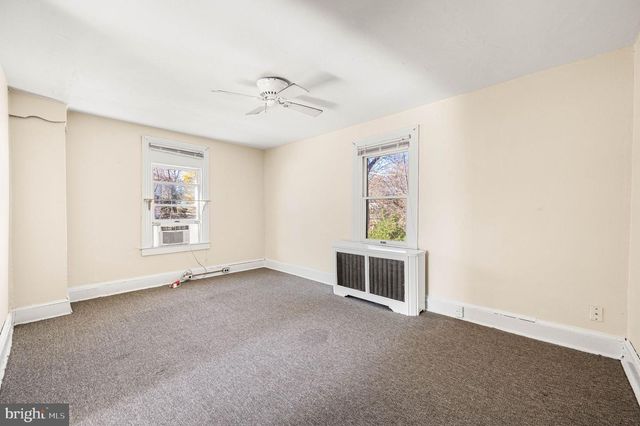 106 N VALLEY RD, Paoli, PA 19301