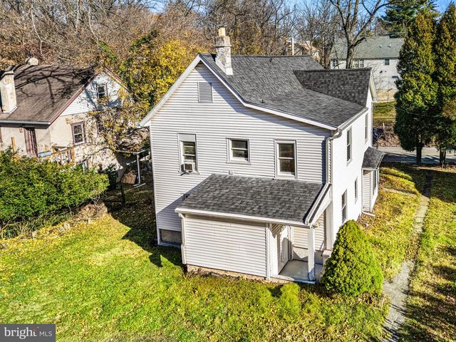 106 N VALLEY RD, Paoli, PA 19301