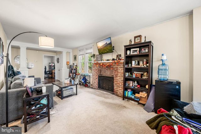 106 N VALLEY RD, Paoli, PA 19301