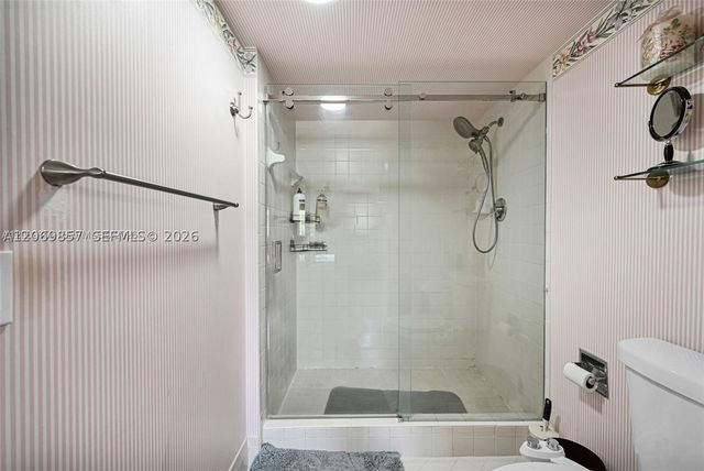 12750 SW 15th St 204D, Pembroke Pines, FL 33027