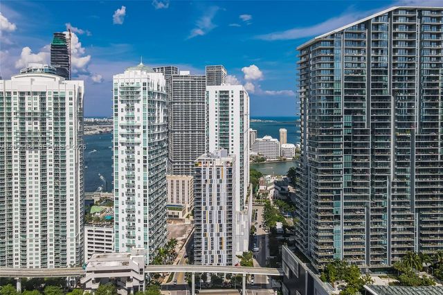 31 SE 6th St, apt 702, Miami, FL 33131