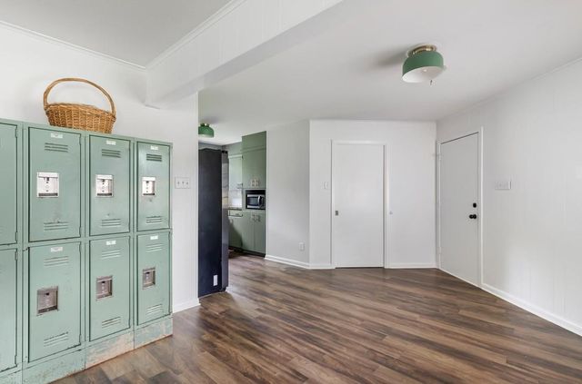 22 Sherwood Street, Dayton, TX 77535