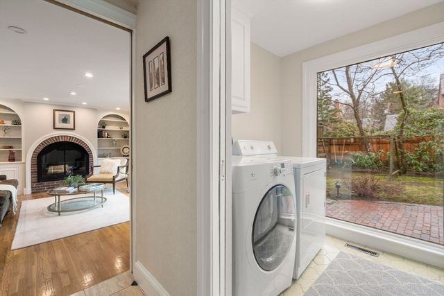 17 Lancaster Rd, Newton, MA 02458