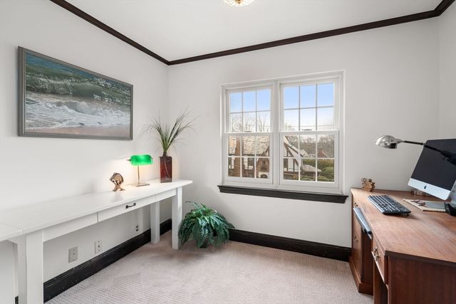 17 Lancaster Rd, Newton, MA 02458