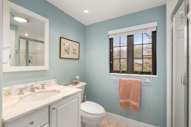 17 Lancaster Rd, Newton, MA 02458