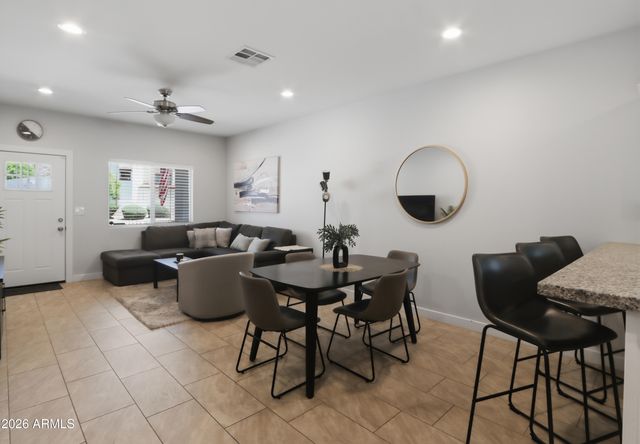 317 E MOUNTAIN VIEW Road, Phoenix, AZ 85020