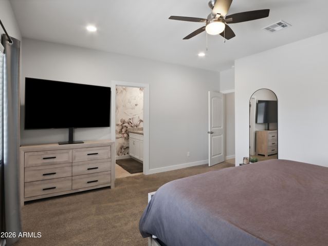 317 E MOUNTAIN VIEW Road, Phoenix, AZ 85020