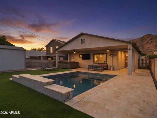 317 E MOUNTAIN VIEW Road, Phoenix, AZ 85020
