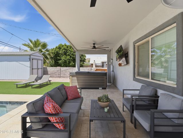 317 E MOUNTAIN VIEW Road, Phoenix, AZ 85020