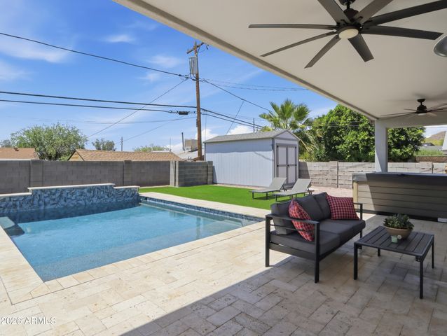 317 E MOUNTAIN VIEW Road, Phoenix, AZ 85020