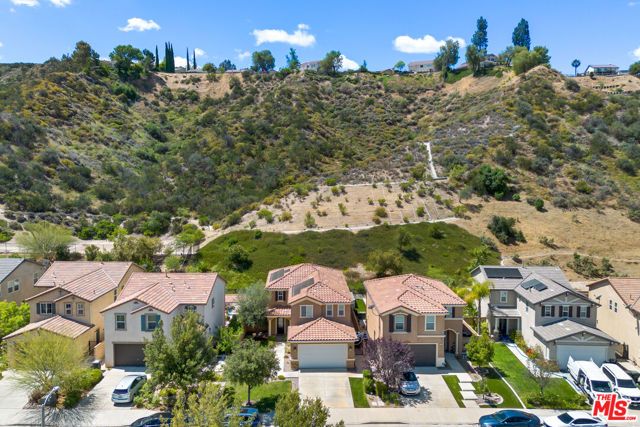 19850 Holly Drive, Santa Clarita, CA 91350