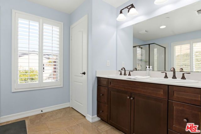 19850 Holly Drive, Santa Clarita, CA 91350
