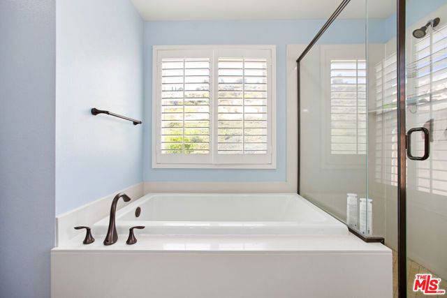 19850 Holly Drive, Santa Clarita, CA 91350