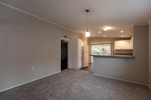 4612 Blue Meadow DR, Austin, TX 78744