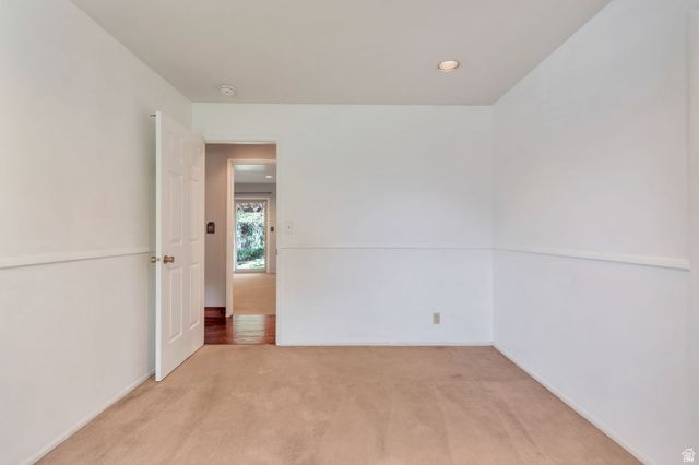 8329 S ESCALANTE DR, Sandy, UT 84093