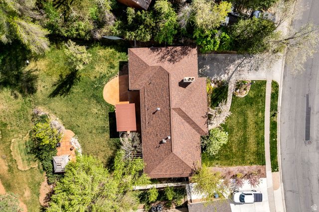 8329 S ESCALANTE DR, Sandy, UT 84093