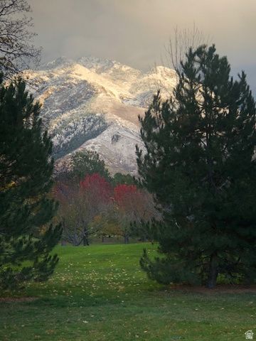 8329 S ESCALANTE DR, Sandy, UT 84093