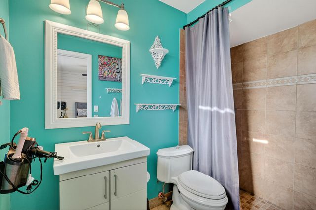 5865 SE Rosemont Avenue, Stuart, FL 34997