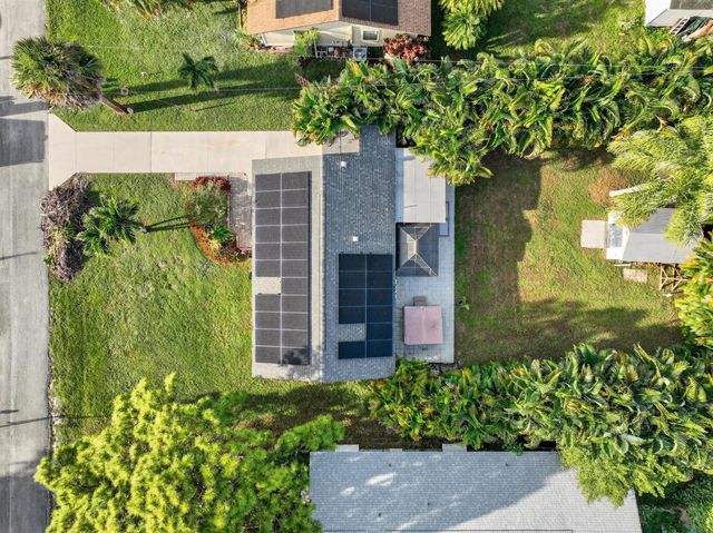 5865 SE Rosemont Avenue, Stuart, FL 34997