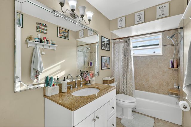 5865 SE Rosemont Avenue, Stuart, FL 34997