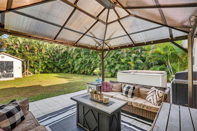 5865 SE Rosemont Avenue, Stuart, FL 34997