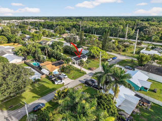 5865 SE Rosemont Avenue, Stuart, FL 34997