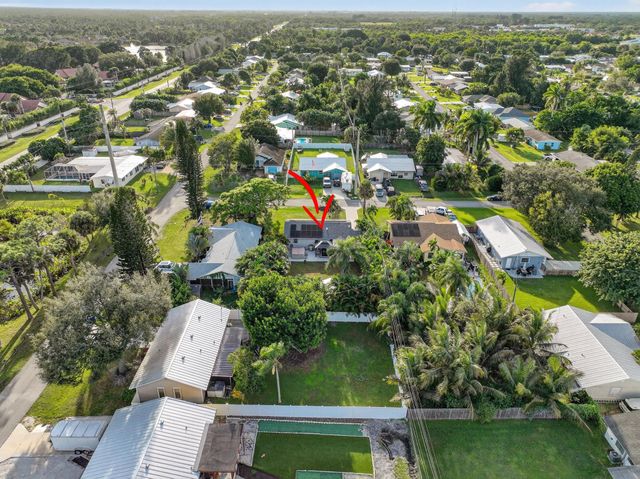 5865 SE Rosemont Avenue, Stuart, FL 34997